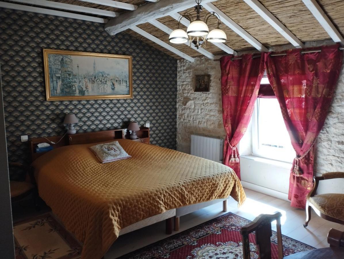 Le LangonChez Marek Et Urszula住宿加早餐旅馆 外观 照片